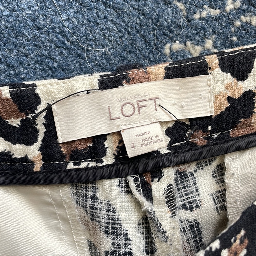 LOFT Pants - Picture 3 of 7